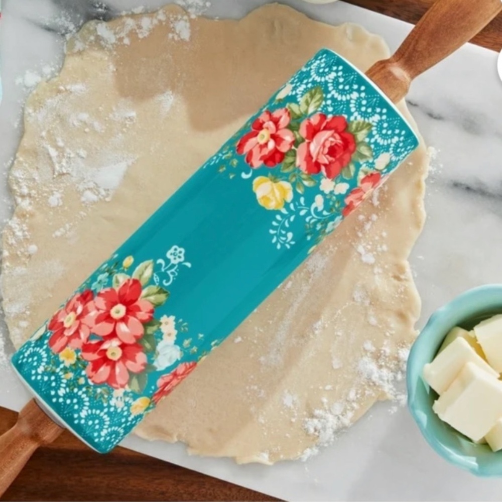 The Pioneer Woman Vintage Floral Ceramic Rolling Pin